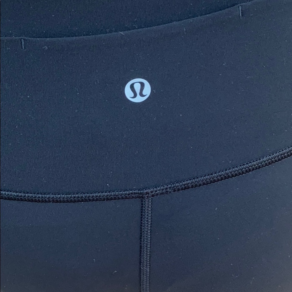 Lululemon Wunder Under - Picture 8 of 9